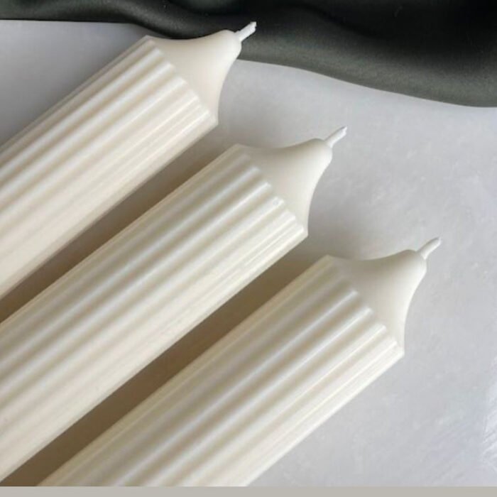 ⁦قالب قلم أكريلك مخطط 15 سم⁩ - الصورة ⁦2⁩