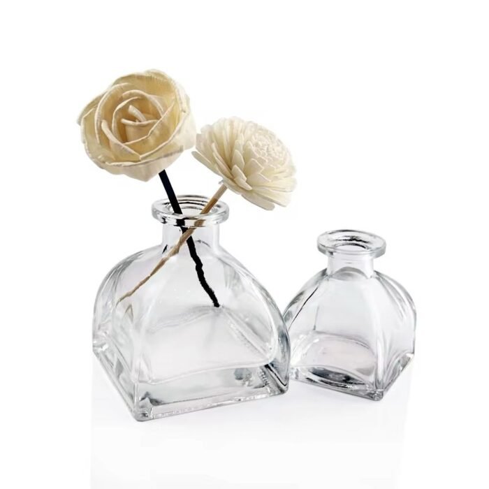 ⁦علب معطر اعواد مربع 150 مل - مع غطاء ضغط اسود⁩ - الصورة ⁦3⁩