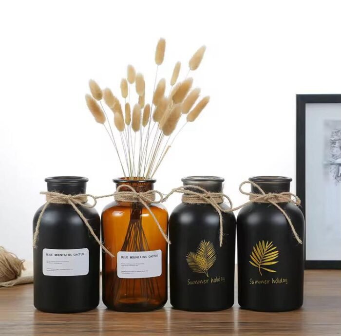 ⁦زجاجة معطر اعواد دائري لون عنبري مع غطاء زجاج -250 مل⁩ - الصورة ⁦4⁩