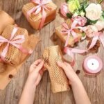 ⁦ورق تغليف خلية النحل- احمر⁩ - الصورة ⁦4⁩