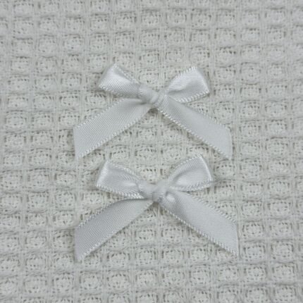 ببيونة ستان لون ابيض- عرض ١ سم - 50 ببيونة