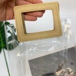 ⁦كيس هدايا شفاف مع يد بيج مربع⁩ - الصورة ⁦3⁩