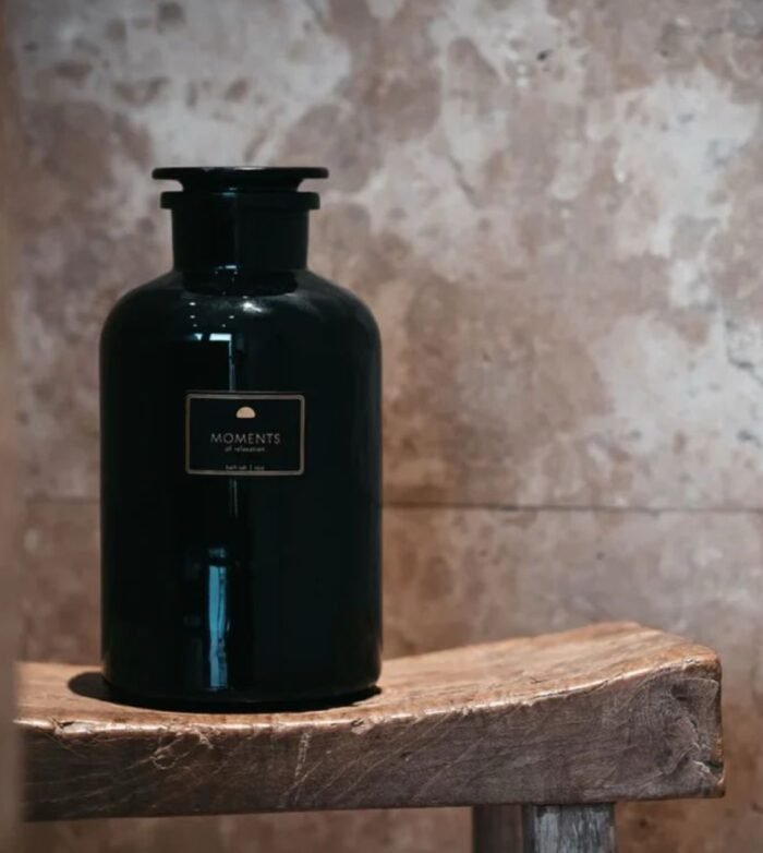⁦زجاجة معطر أعواد دائرية لون اسود مع غطاء زجاج - 500 مل⁩ - الصورة ⁦2⁩