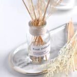 ⁦زجاجة معطر اعواد دائري شفاف مع غطاء زجاج - 500 مل⁩ - الصورة ⁦3⁩