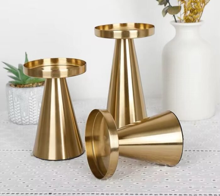 ⁦شمعدان فنتج نحاسي - 3 قطع⁩ - الصورة ⁦2⁩