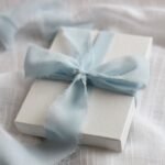 شريط هدايا انيق - ازرق بيبي