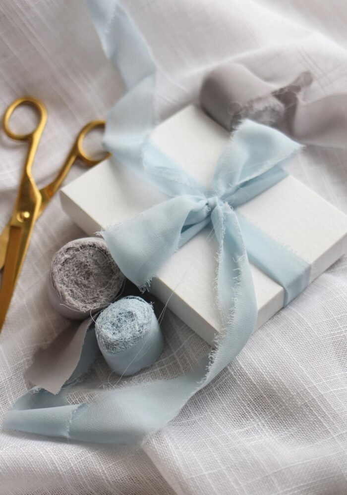 ⁦شريط هدايا انيق - ازرق بيبي⁩ - الصورة ⁦2⁩