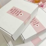 صندوق هدايا بريدي ابيض- احجام مختلفة - 5 قطع