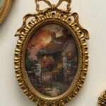 برواز الفيونكة الانتيك - كبير