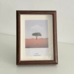 برواز عميق خشبي غامق - وسط