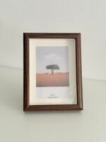 برواز عميق خشبي غامق - وسط