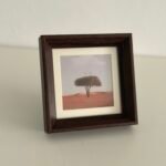 برواز مربع خشبي غامق -صغير