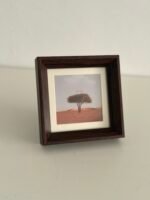 برواز مربع خشبي غامق -صغير