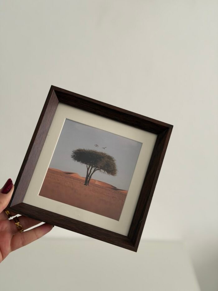 ⁦برواز مربع خشبي غامق -وسط⁩ - الصورة ⁦3⁩