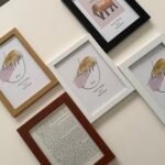 برواز اطار خشبي فاتح  - صغير